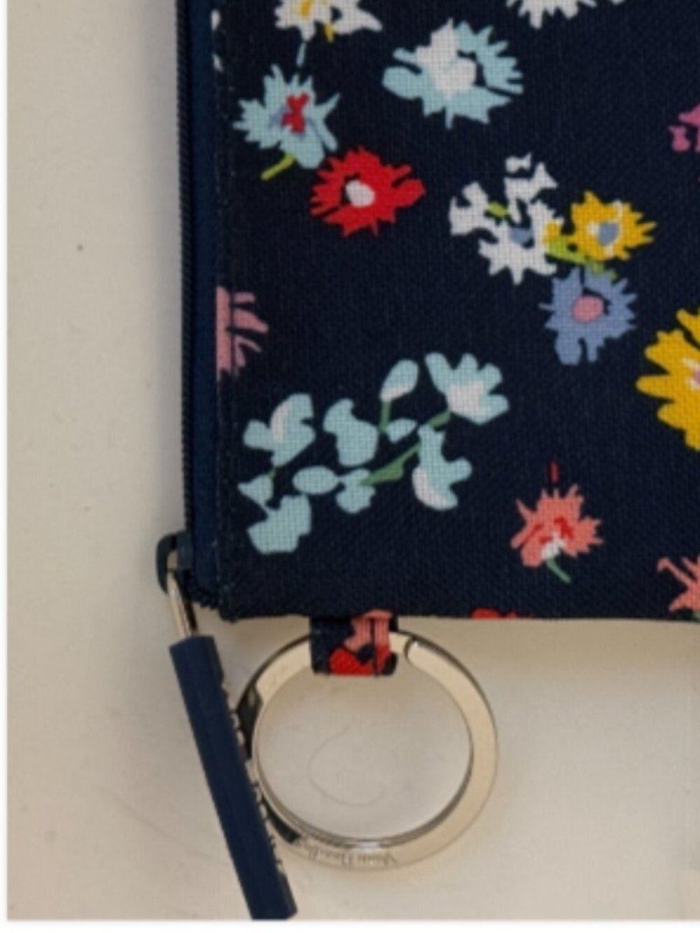 Vera Bradley Itsy Ditsy Floral ReActive Zip ID Case Keychain Wallet Navy